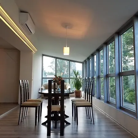 General Gurko Apartment Varna